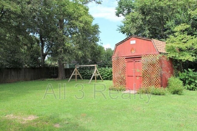 Building Photo - 3561 Prince George Dr