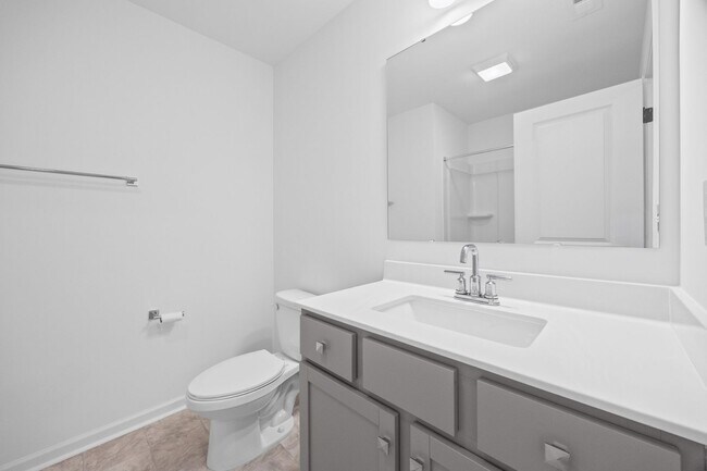 Building Photo - Stunning 3-bed, 2.5 bath townhome in Penley Place of Clover!