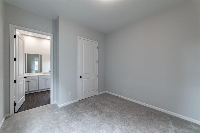 Building Photo - 107 Cedar Brk Dr