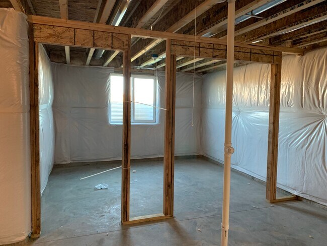 Building Photo - 780 McIntosh Ct