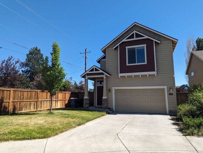 Building Photo - 21199 SE Kayla Ct