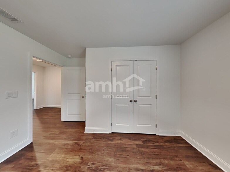 Building Photo - 5036 Pebble Bridge Way