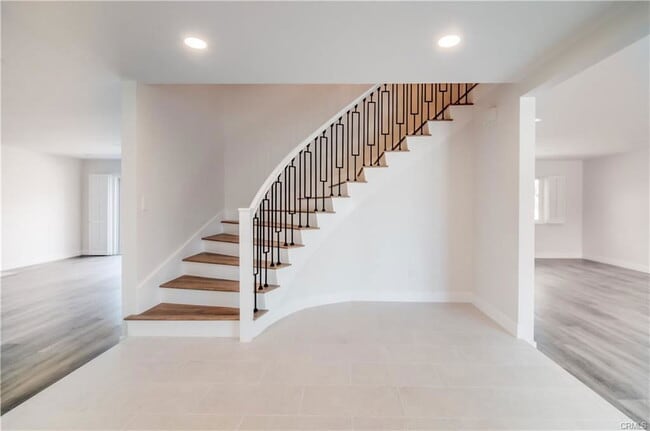Building Photo - 15562 Wild Cherry Cir