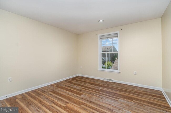 Building Photo - 57 Tavern House Hill