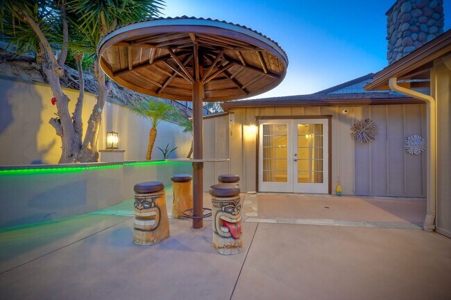Building Photo - 125 Hummingbird Hill