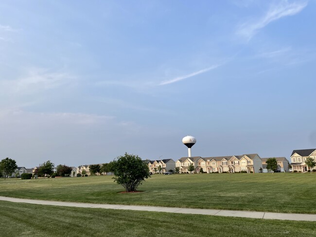 Green space - 1068 E 115th Ct