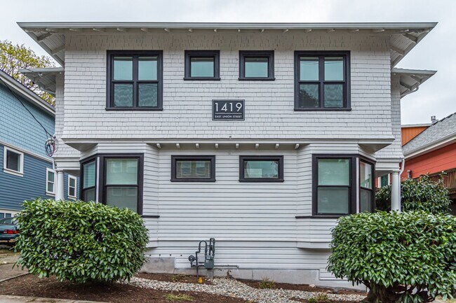 Building Photo - Union Apartments