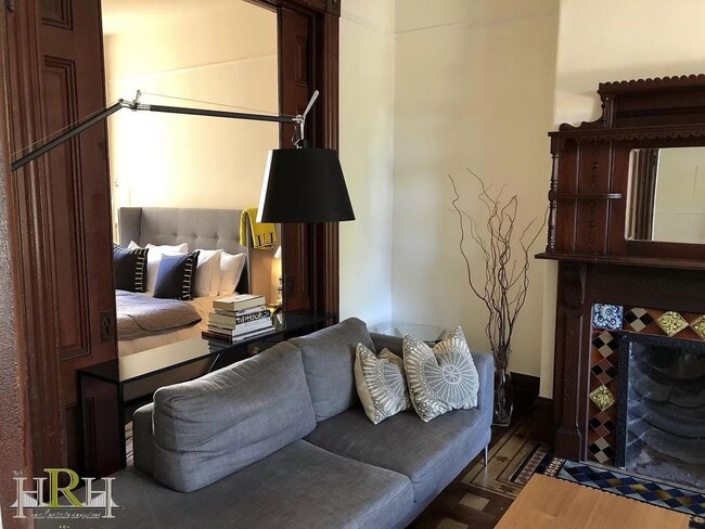 Building Photo - Location!! Charming 3 BR | 1.5 BA in the H...