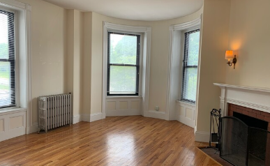 Building Photo - 510 Beacon St