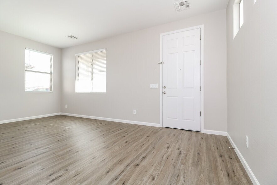 Building Photo - 9090 S 258th Ln
