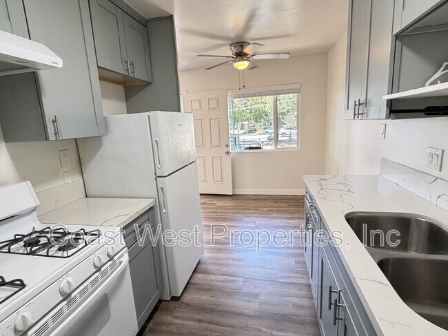 Building Photo - 1618 1/2 Reed Avenue