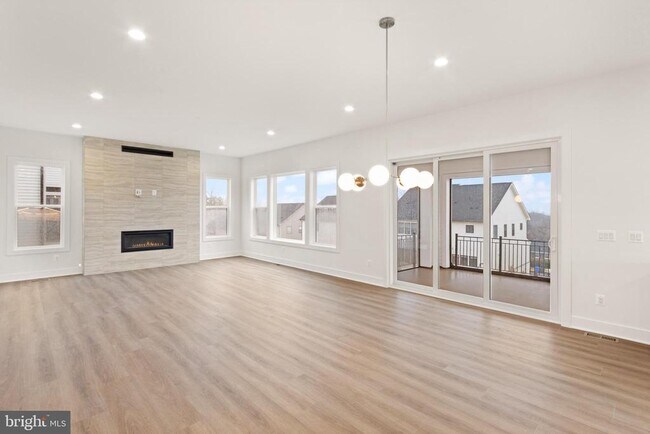 Building Photo - 849 N Manchester St