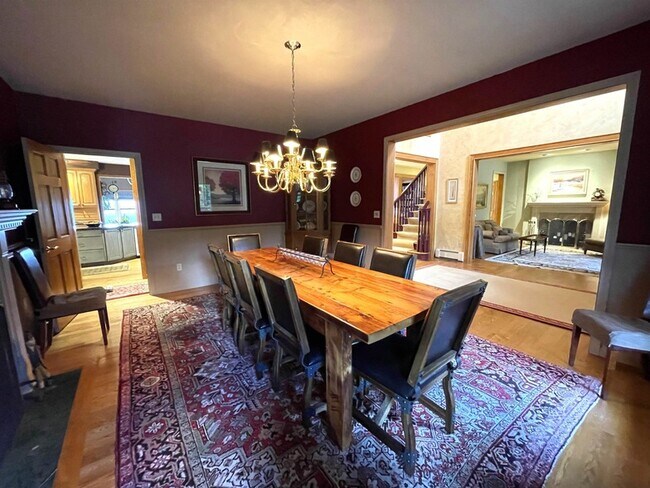 Building Photo - 21 Valley View Rd