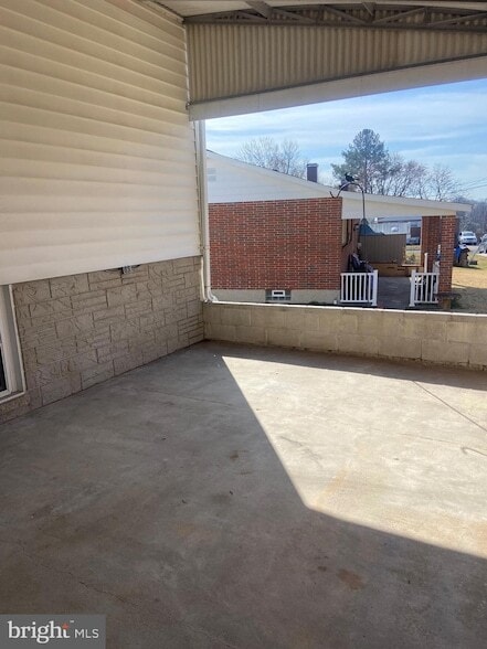 Building Photo - 5104 McFaul Rd