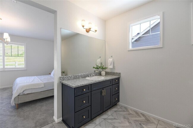 Building Photo - 5208 Silver Hare Ct