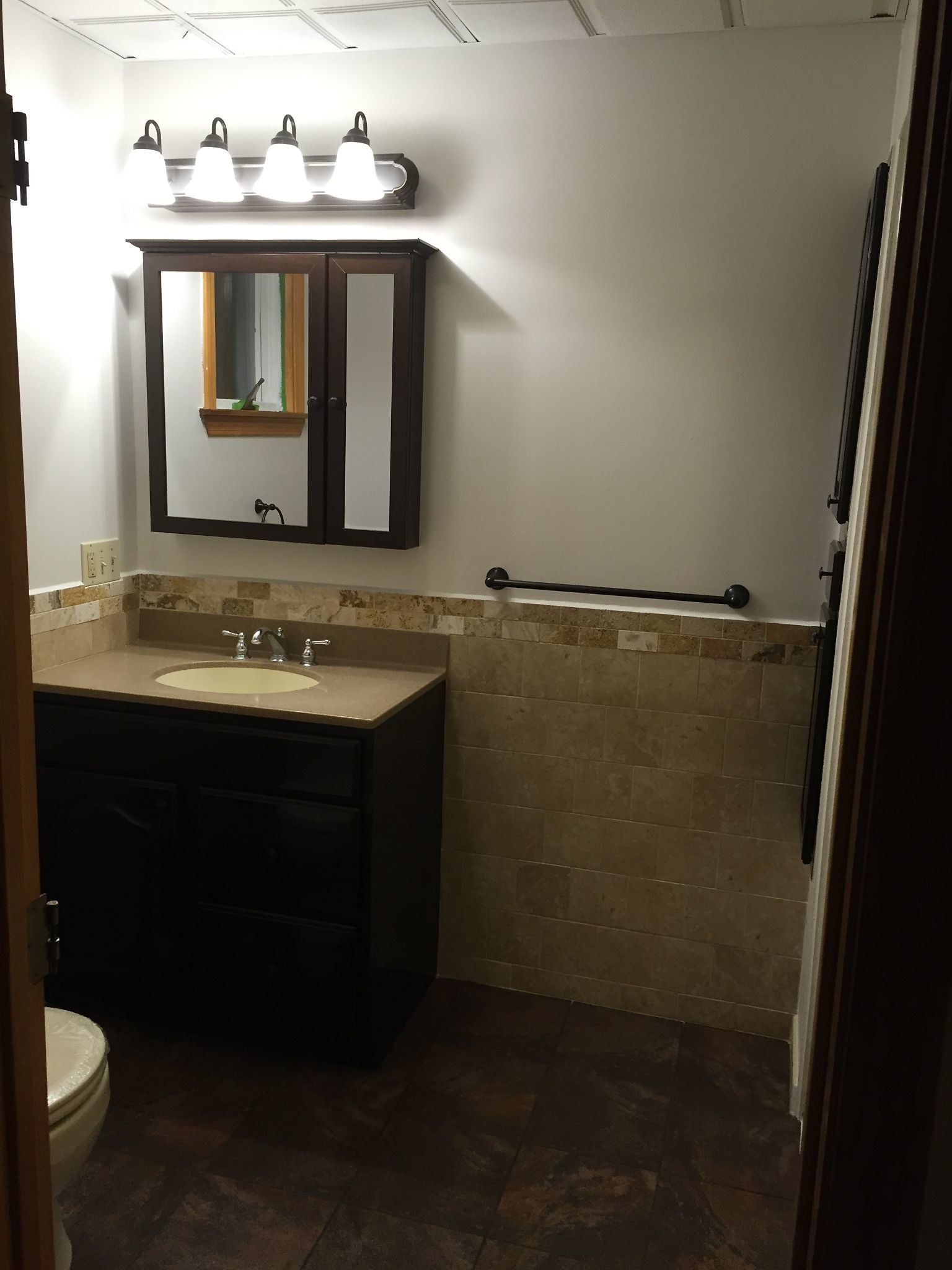 Building Photo - 656 June St