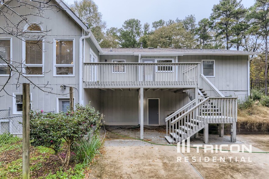 Building Photo - 591 Sequoia Ct