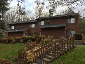 Building Photo - 103 Village Heights Rd