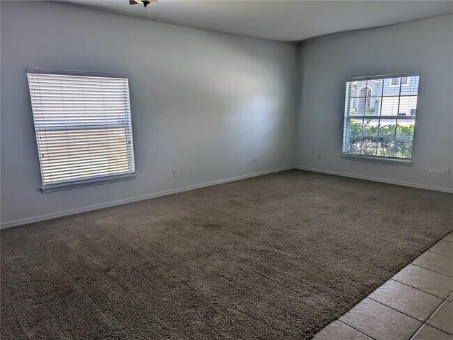 Building Photo - 1827 Great Falls Way