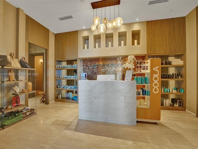 Building Photo - 4111 S Ocean Dr