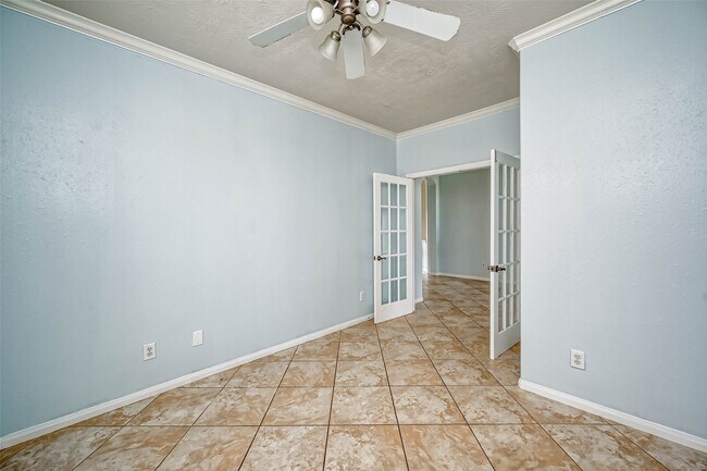 Building Photo - 6427 Stone Landing Ln