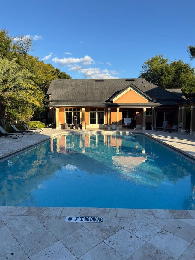 Building Photo - 5957 Westgate Dr