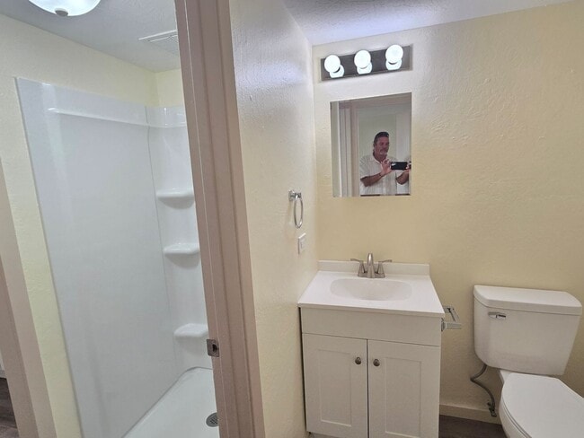Building Photo - Newly Remodeled Harbor Lights 2 Bedroom