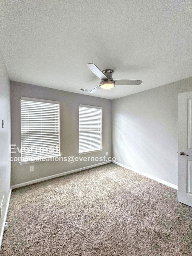 Building Photo - 4123 Audubon Pk Dr