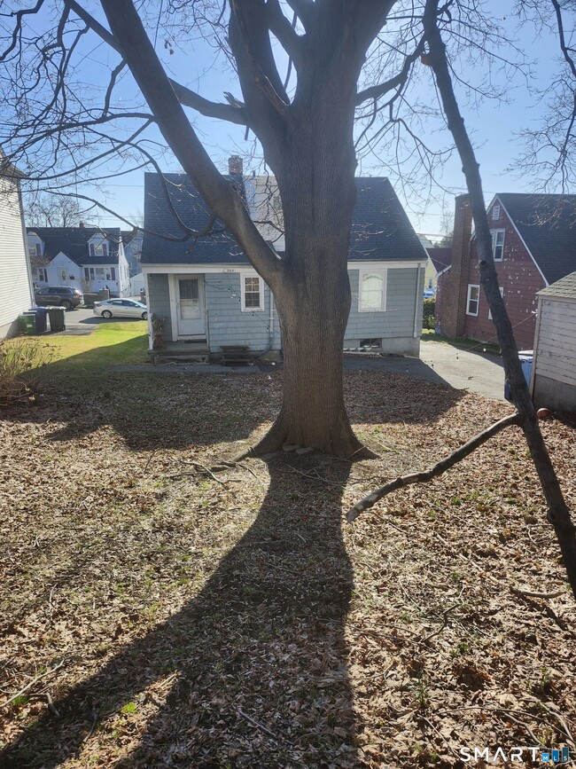 Building Photo - 75 Judson Pl
