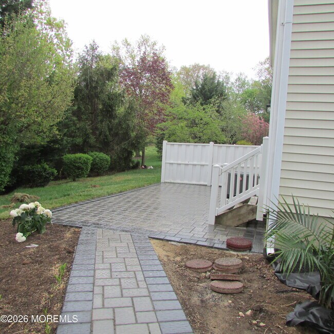 Building Photo - 29 Tall Oaks Ct