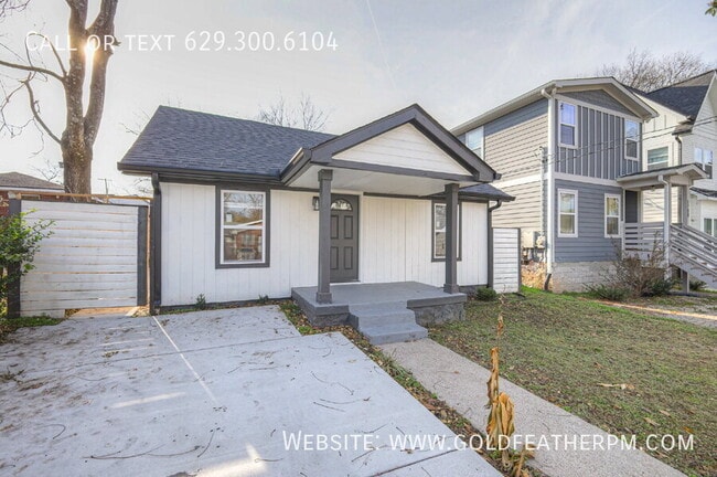 Building Photo - 1707 17th Ave N