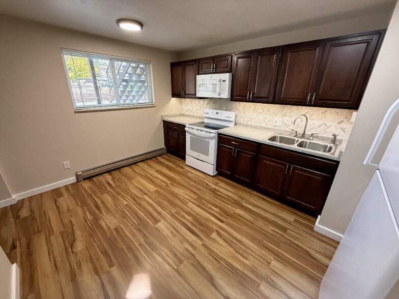 Building Photo - 1129 Darby St