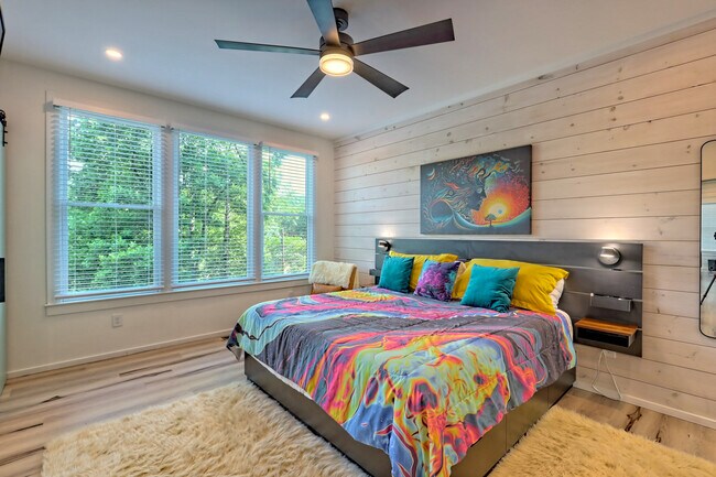 Building Photo - 122 Cannon St