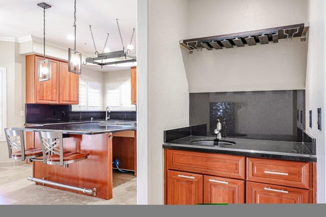 Building Photo - 8830 E Carol Way