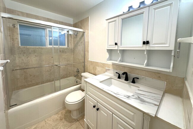 Building Photo - Great house in prime location now available, wont last long!