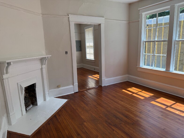 Building Photo - 1846 Marietta Rd NW