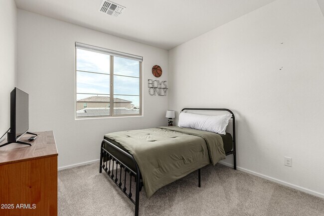 Building Photo - 13244 N 146th Ln