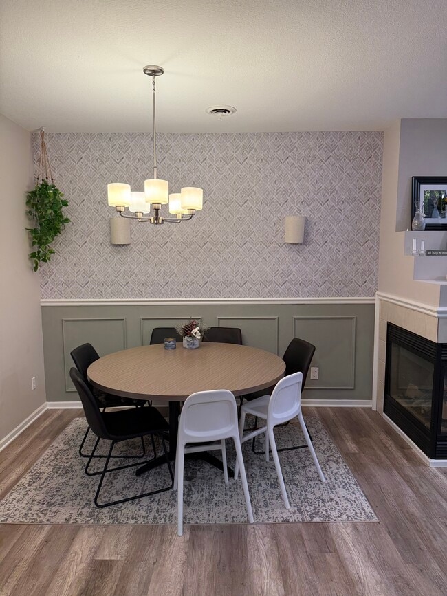 Building Photo - 11190 204th St W