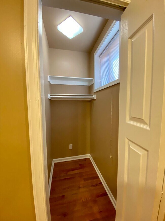Building Photo - Charming 2 Bedroom/2 Bathroom Townhome in Harwood, Baltimore, MD!