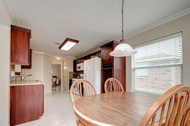 Building Photo - 24823 Cobble Canyon Ln