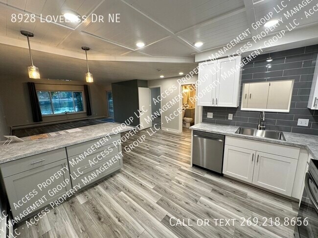 Building Photo - 8928 Loveless Dr NE