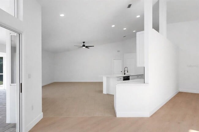 Building Photo - 6409 Stone River Rd