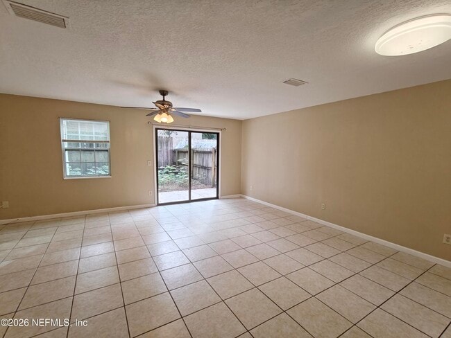 Building Photo - 6028 Duclay Rd