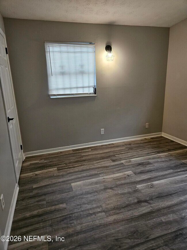 Building Photo - 2169 W 14th St