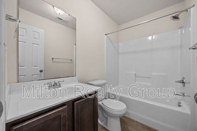 Building Photo - 62 River Stancil Dr