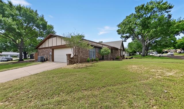 Building Photo - 7294 Church Park Dr