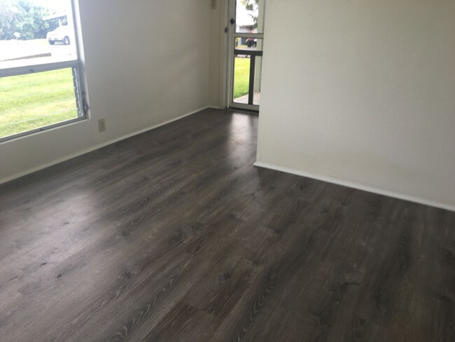Building Photo - Nice 3BR/1BA in lower Kaumana