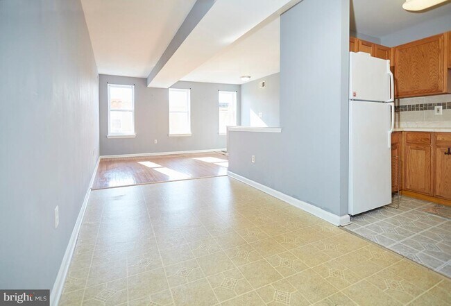 Building Photo - 762 Carroll St