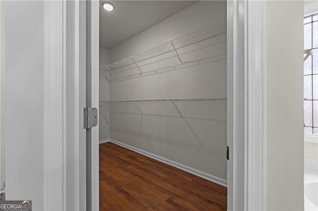 Building Photo - 6015 Canaan Woods Dr SW