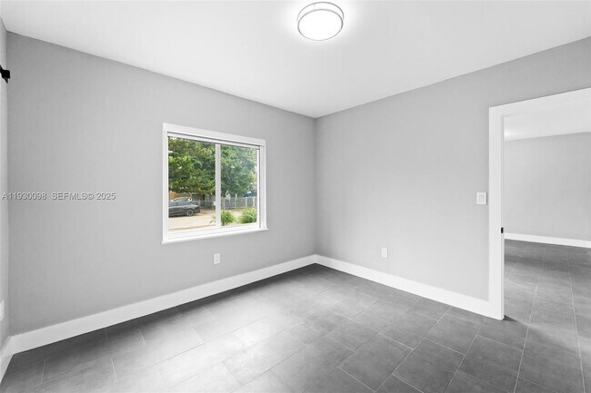 Building Photo - 2361 NW 15th St